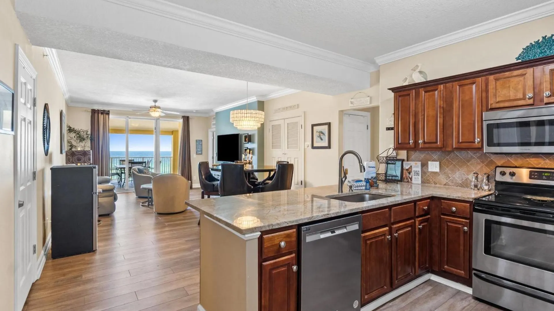 Tropic Winds Resort By Panhandle Getaways Panama City Beach United States